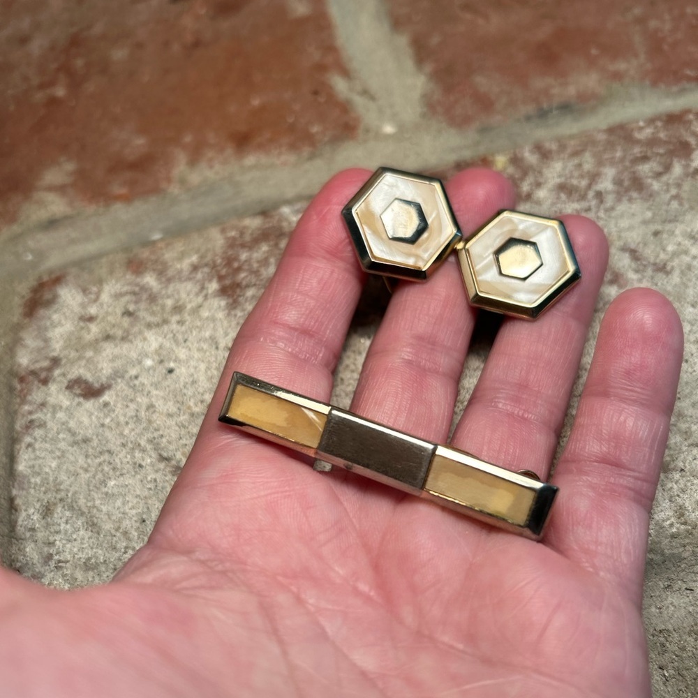 Vintage Swank Cuff Links & Tie Clip - Picture 6 of 12